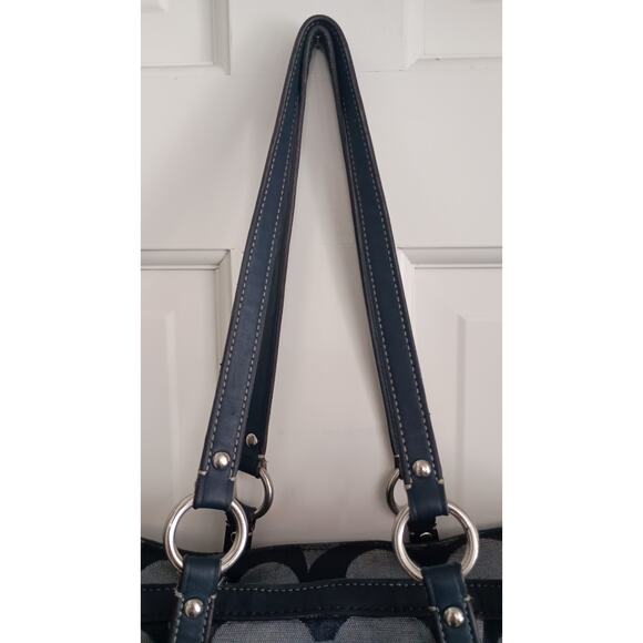 Y2K Coach Signature Handle satchel/bag Jacquard turn key side pockets - Picture 6 of 10